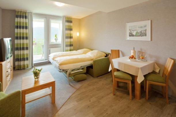 Plusnaturhotel Direkt Am Ederseeufer Waldhotel Wiesemann Und Ferienapartments Вальдек Экстерьер фото